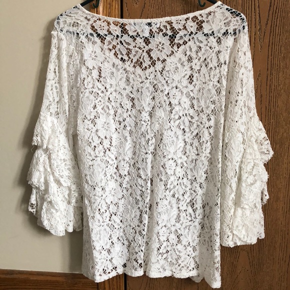 (Fever) white lace top - Picture 4 of 4